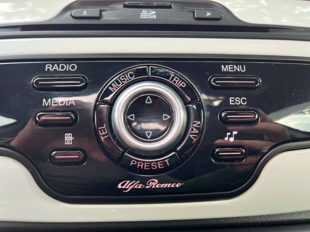 Alfa Romeo Giulietta 1.4TB/2012/AT,SPORT-ZÁRUKA