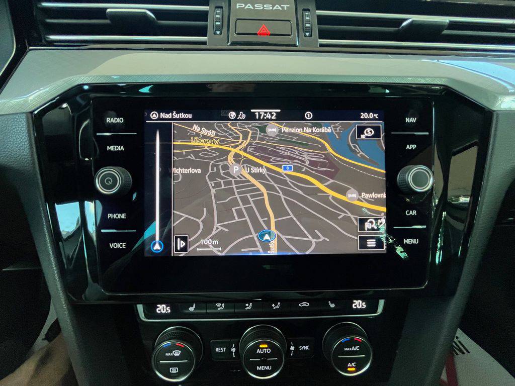 Volkswagen Passat 2.0TDI-190/2020/AT,1MAJ,DPH,ZÁ