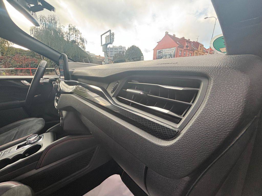 Ford Kuga 2.5PHEV/2023/ST-Line X-1MAJ