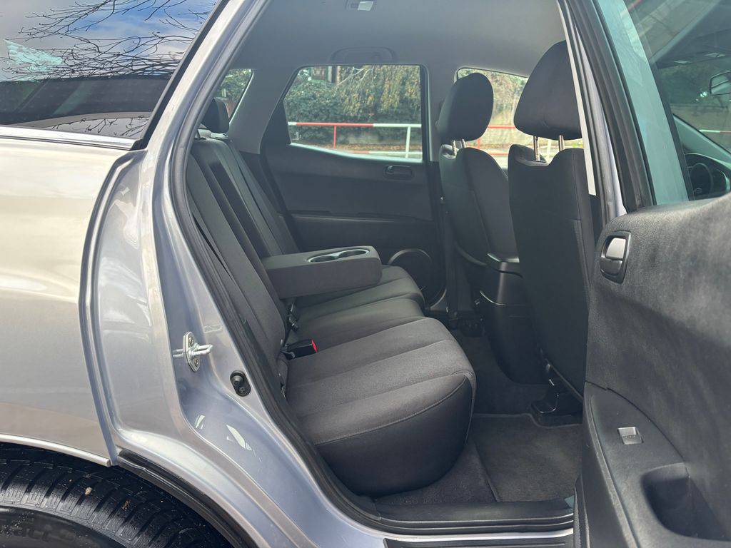 Mazda CX-7 2.3DISI-AT,1MAJ-4X2-S.KNIHA