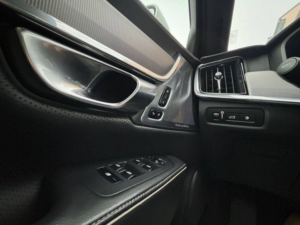 Volvo S90 T8 AWD RECHARGE INSCRIPTION R-