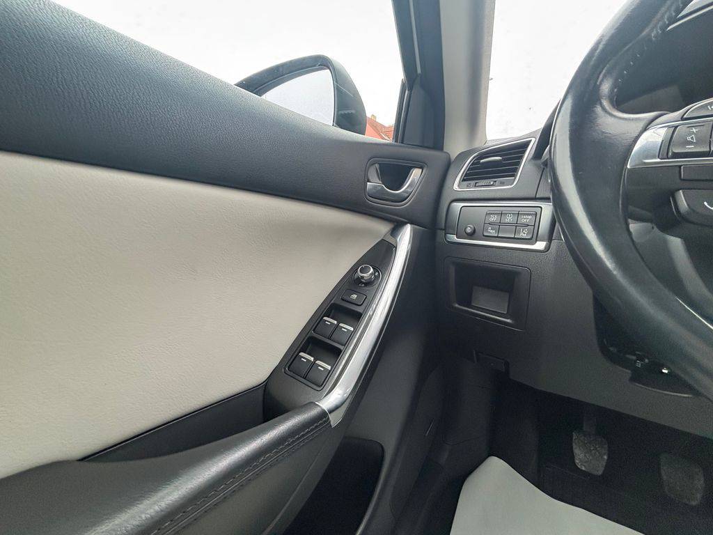 Mazda CX-5 2.2D/2017/MAN6,4X4,1MAJ-ZÁRUKA