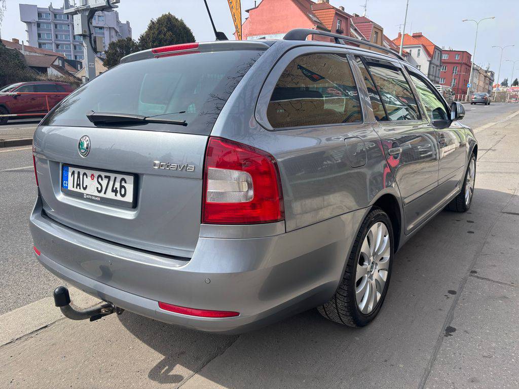Škoda Octavia 2.0TDi/2013/CZ-AT-ELEGANCE-TAŽ