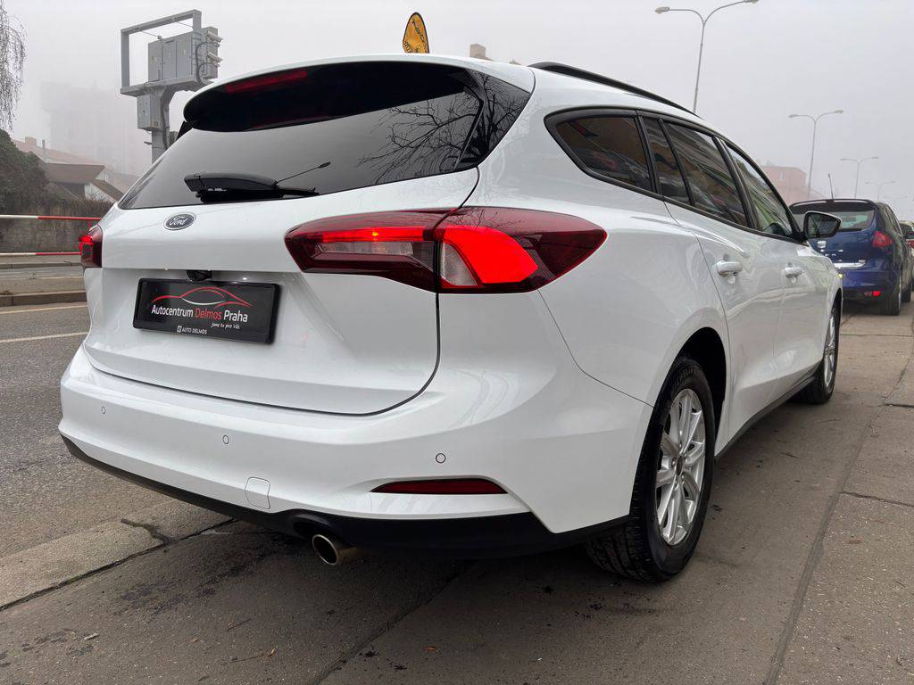 Ford Focus 1.5EB/2023/1MAJ,COOL-ZÁRUKA24