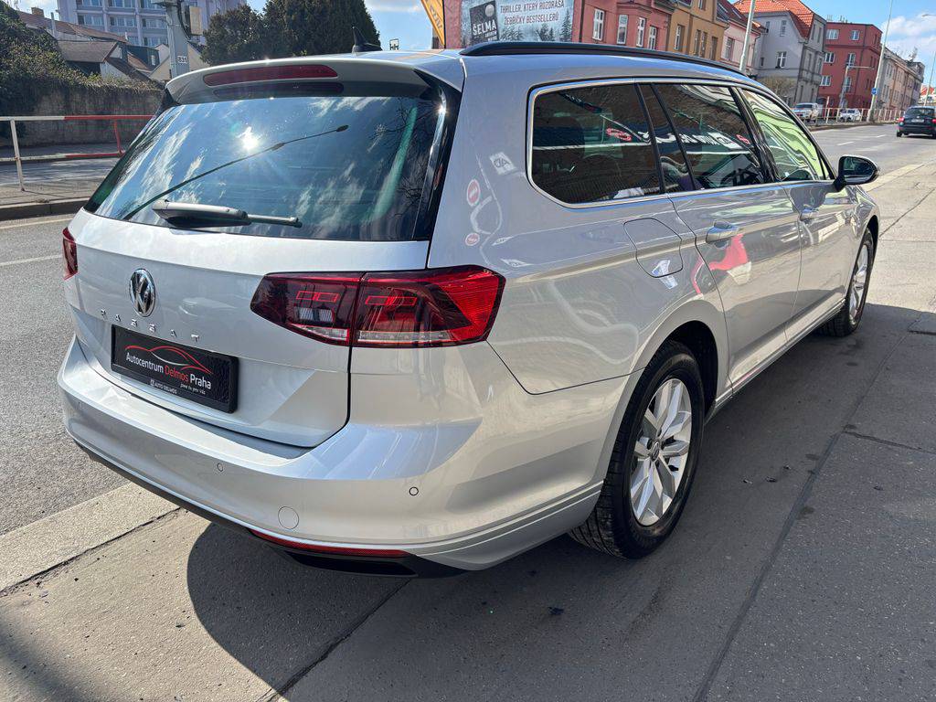 Volkswagen Passat 2.0TDI/2021/AT,1MAJ-ZÁRUKA 24M