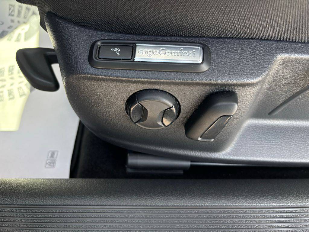 Volkswagen Passat 2.0TDI/2021/AT,1MAJ-ZÁRUKA 24M