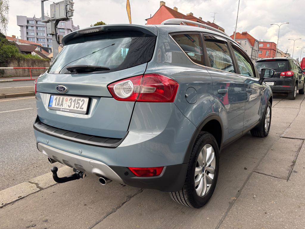 Ford Kuga 2.0TDCi/2010/ČR-4X4-TITANIUM