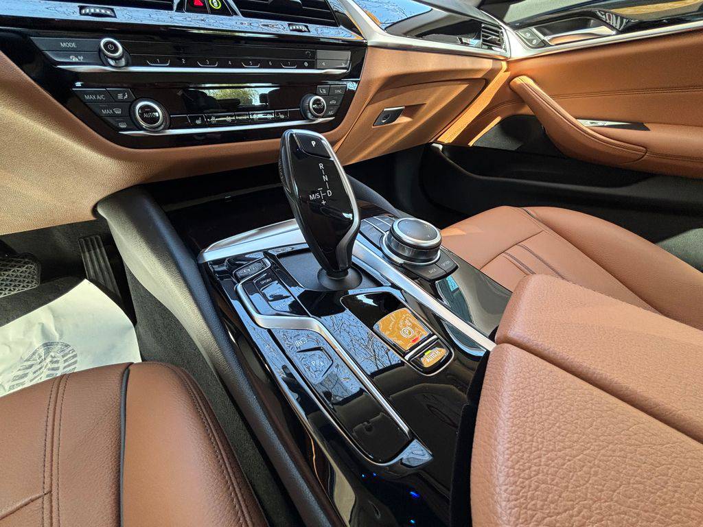 BMW 530 530exDrive/2022/CZ-DPH-1MAJ-ZÁ