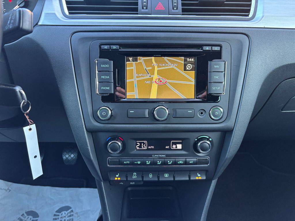 Škoda Rapid 1.6TDI/2014/ELEG.1MAJ-ZÁRUKA12