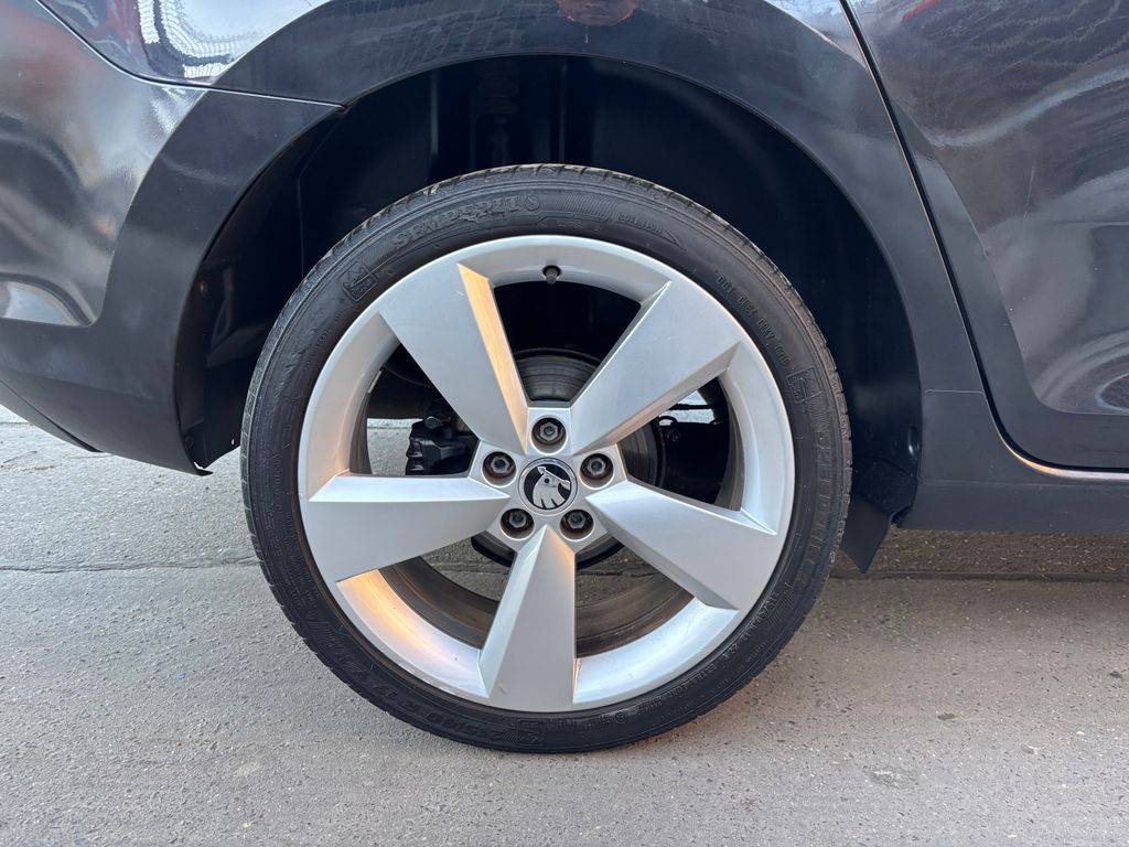 Škoda Rapid 1.6TDI/2014/ELEG.1MAJ-ZÁRUKA12