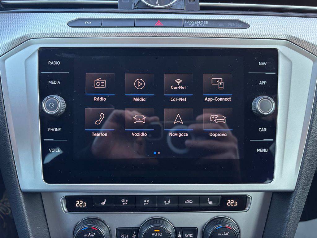 Volkswagen Passat 2.0TDI/2019/VIRTUAL,2MAJ-AT-ZÁ
