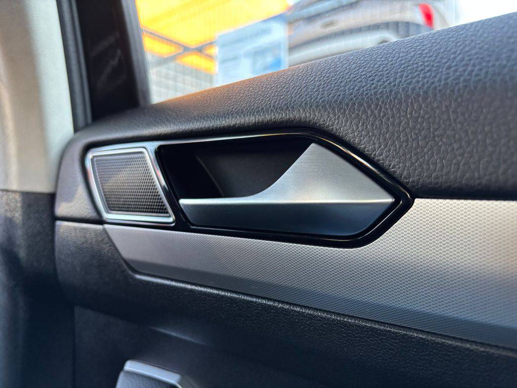 Volkswagen Passat 2.0TDI/2019/VIRTUAL,2MAJ-AT-ZÁ