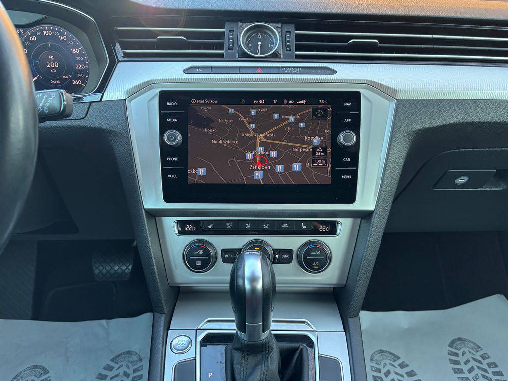 Volkswagen Passat 2.0TDI/2019/VIRTUAL,2MAJ-AT-ZÁ