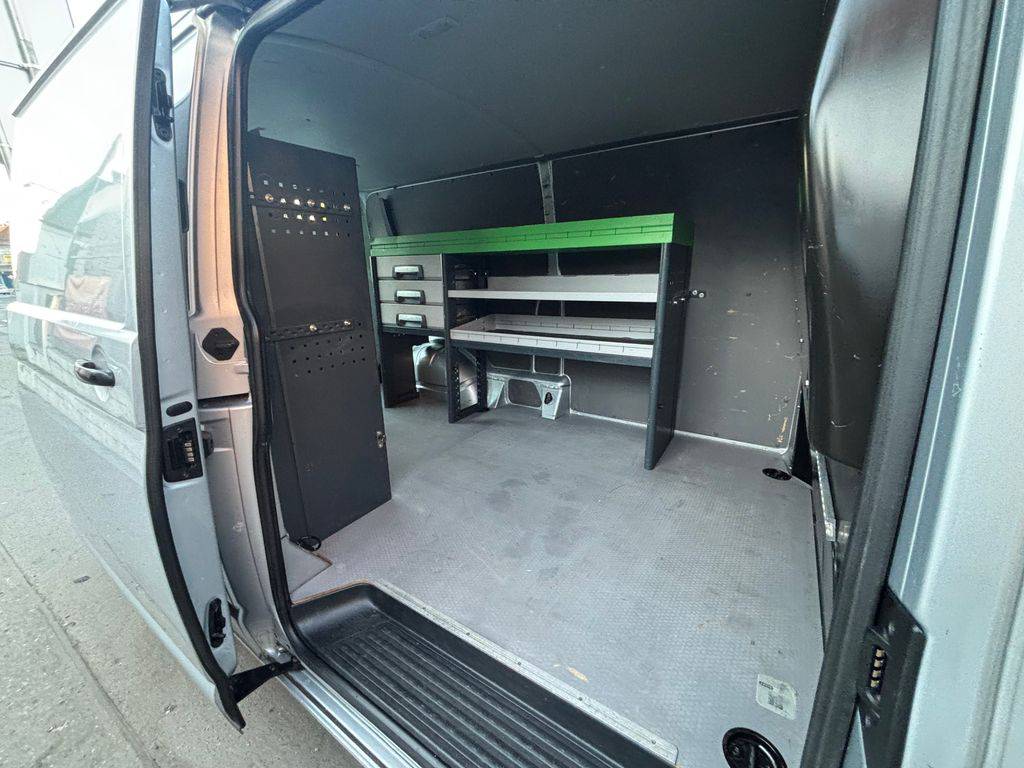 Volkswagen T5 Transporter 2.0TDI 6.1/2021/110KW-LONG