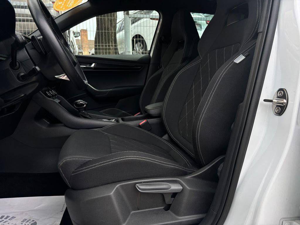 Škoda Karoq 1.5TSI/2022/SPORTLINE,AT-ZÁRUK