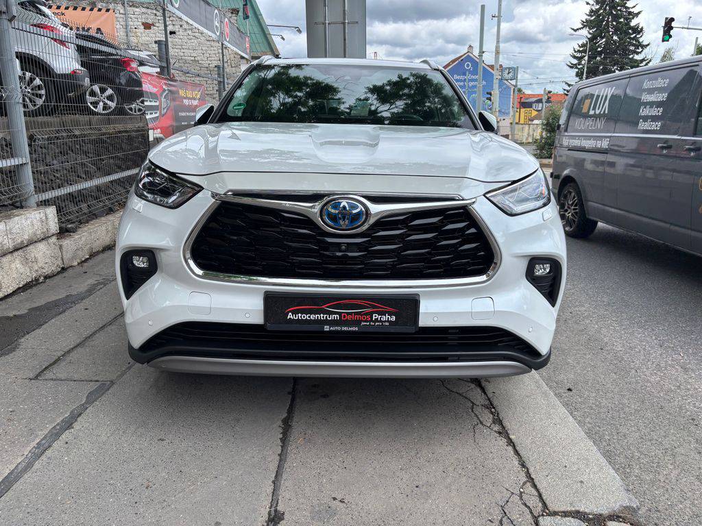 Toyota Highlander 2.5HEV e-CVT.CZ.DPH.Executive-