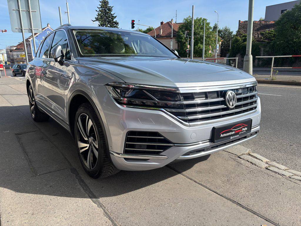 Volkswagen Touareg 3.0TDi-2020-CZ-1MAJ-DPH-WEBAST