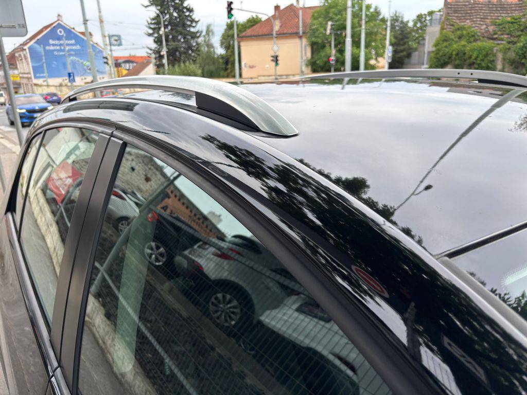 Volkswagen Golf Plus 1.4TSI/2011/HIGHLINE-AT-TAŽNÉ