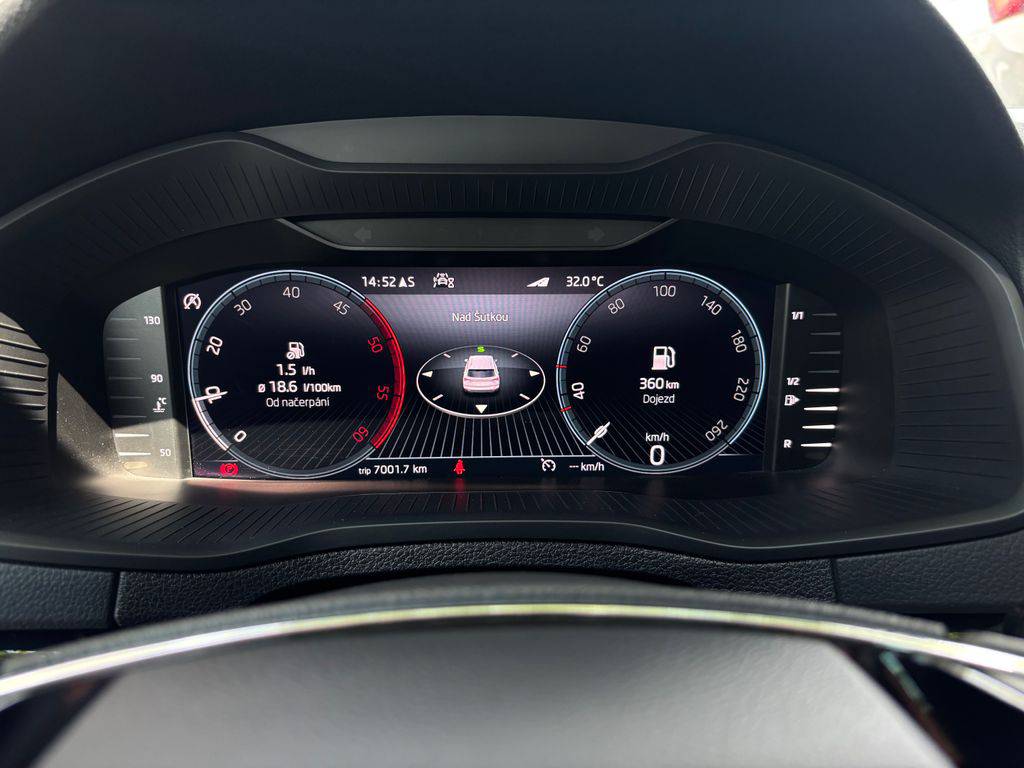 Škoda Karoq 1.6TDi/2023/STYLE.ČR.1M.DPH21%.VIRTUAL