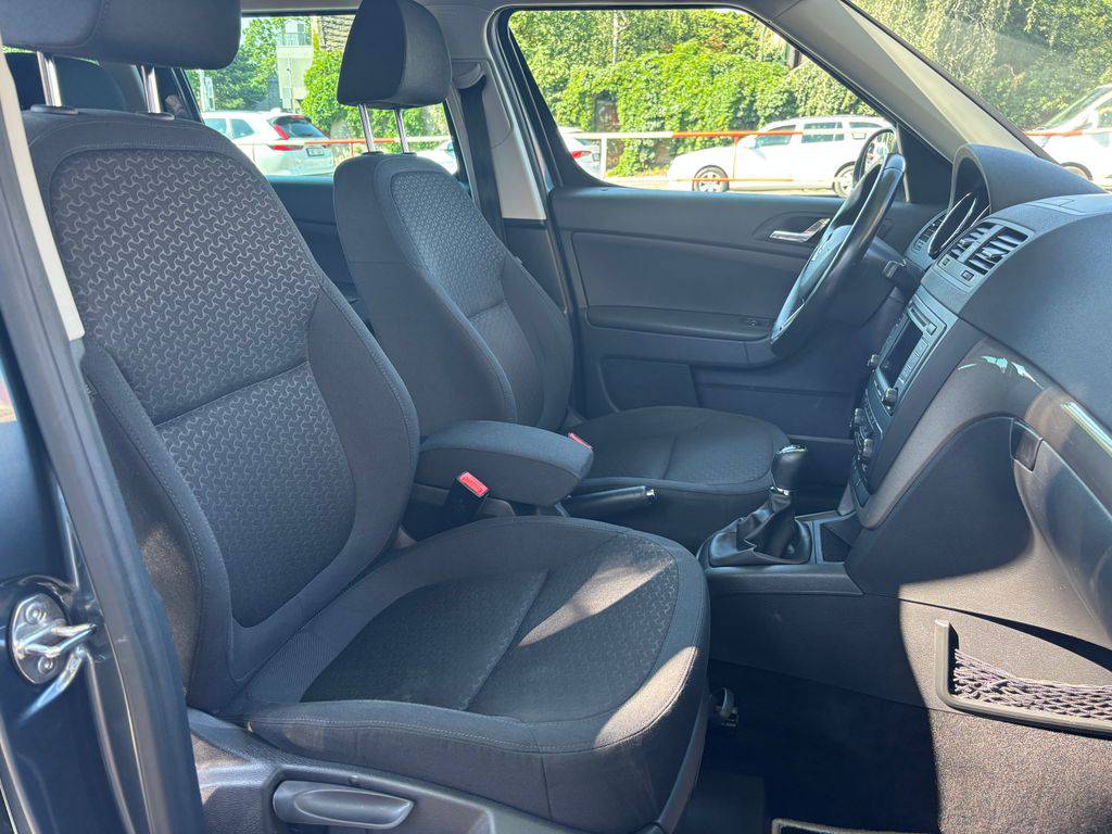 Škoda Yeti 1.4TSi-90KW/2015/ELEGANCE.1MAJ