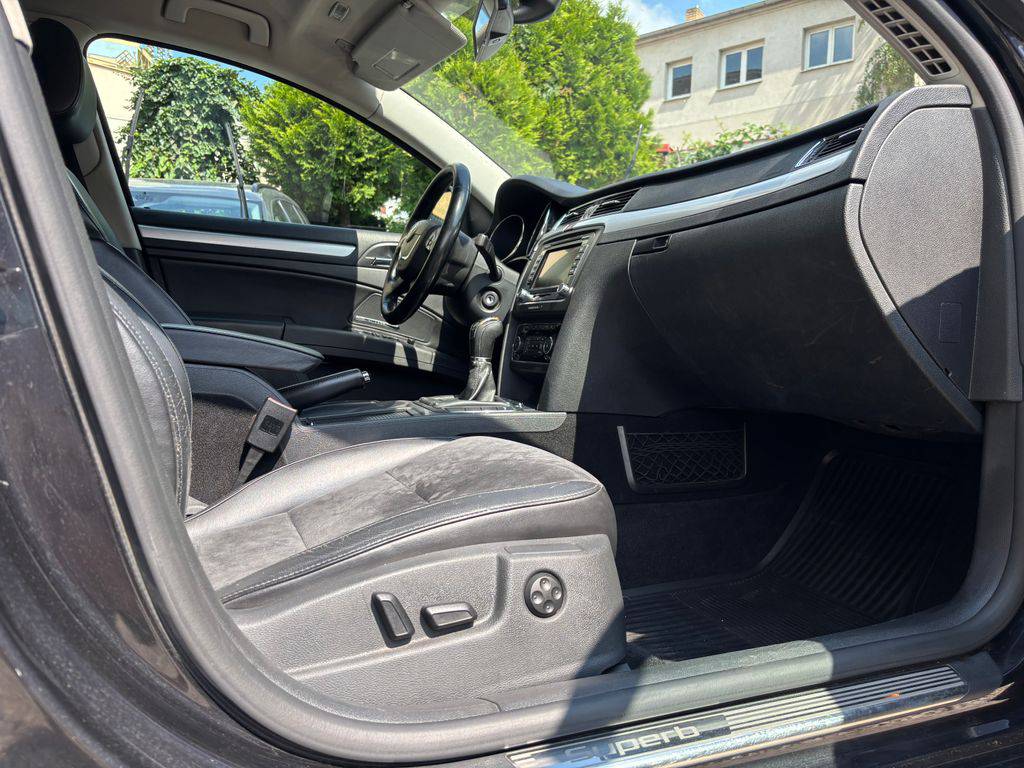 Škoda Superb 2.0TDi-CR/2011/CZ.Exclusive-MA