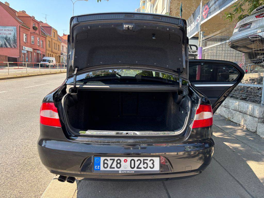 Škoda Superb 2.0TDi-CR/2011/CZ.Exclusive-MA