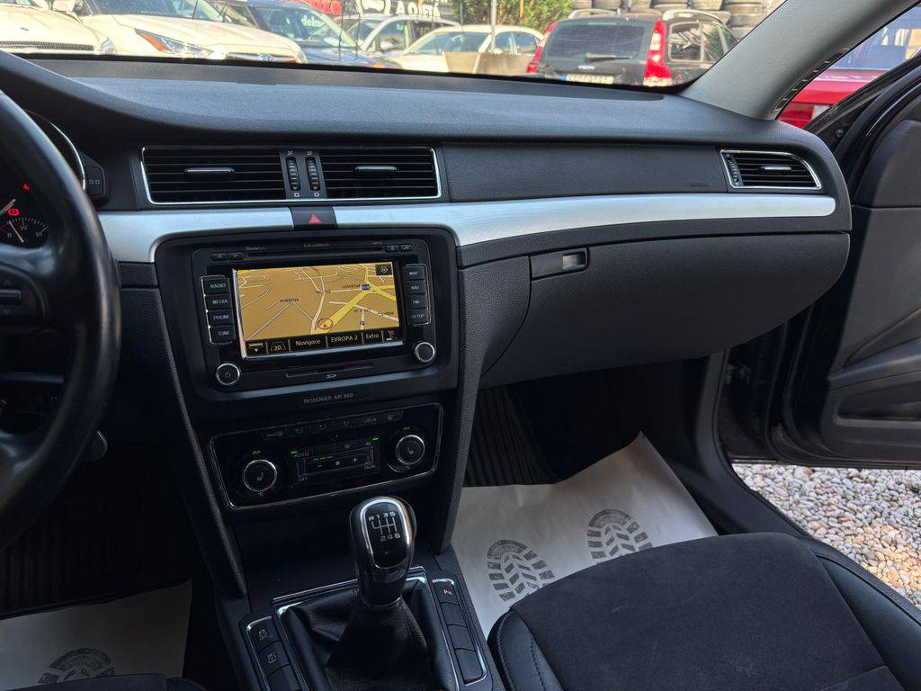 Škoda Superb 2.0TDi-CR/2011/CZ.Exclusive-MA