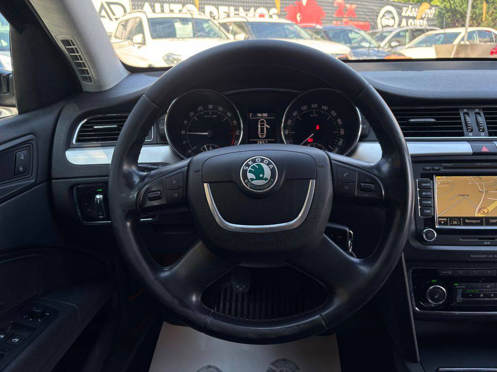 Škoda Superb 2.0TDi-CR/2011/CZ.Exclusive-MA