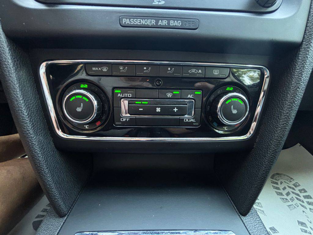 Škoda Superb 2.0TDi-CR/2011/CZ.Exclusive-MA
