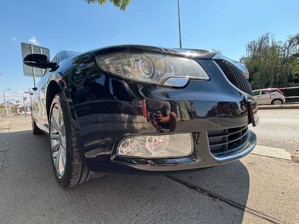 Škoda Superb 2.0TDi-CR/2011/CZ.Exclusive-MA