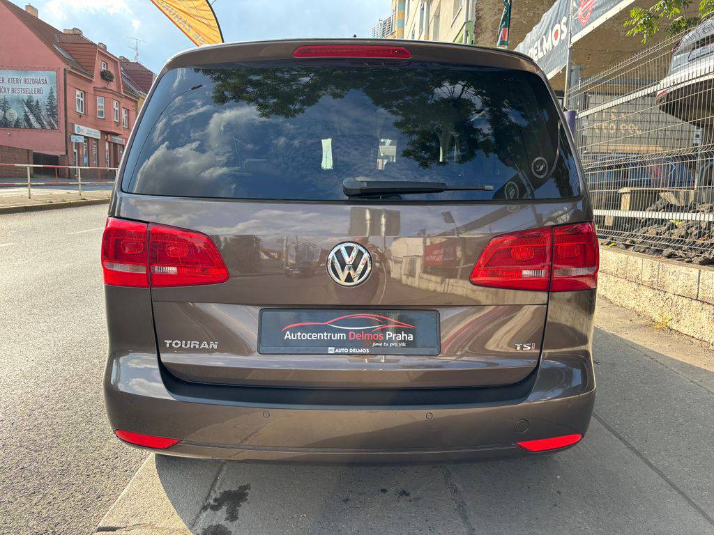Volkswagen Touran 1.4TSI-103KW.DSG.7MÍST.ZÁRUKA