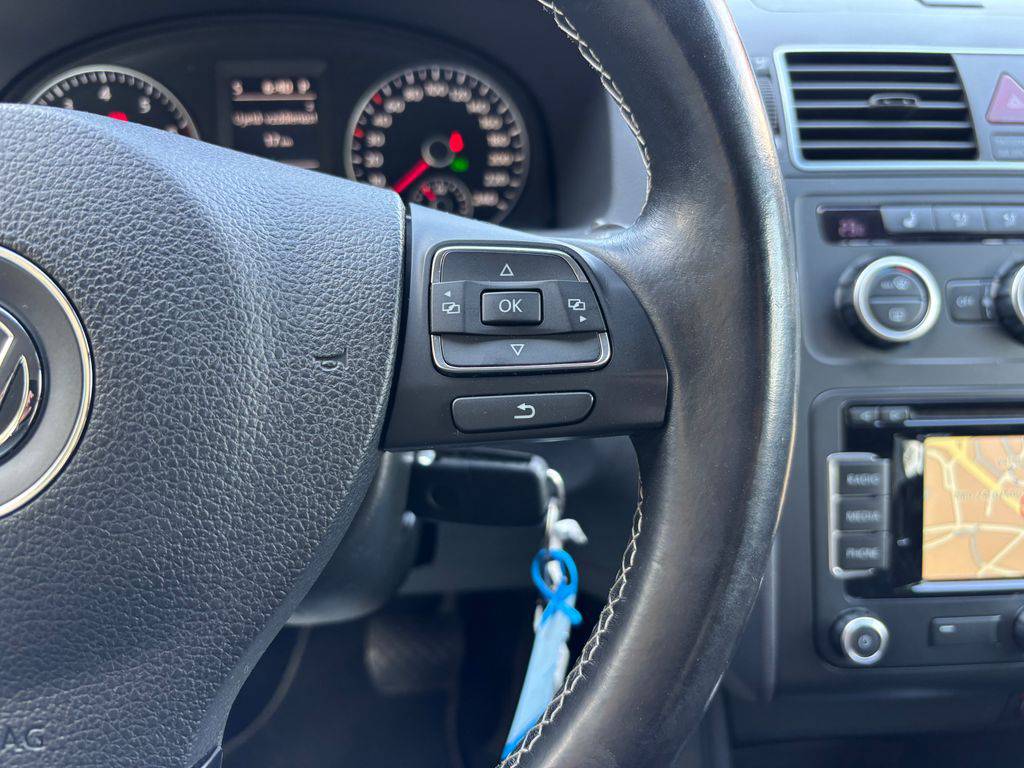 Volkswagen Touran 1.4TSI-103KW.DSG.7MÍST.ZÁRUKA