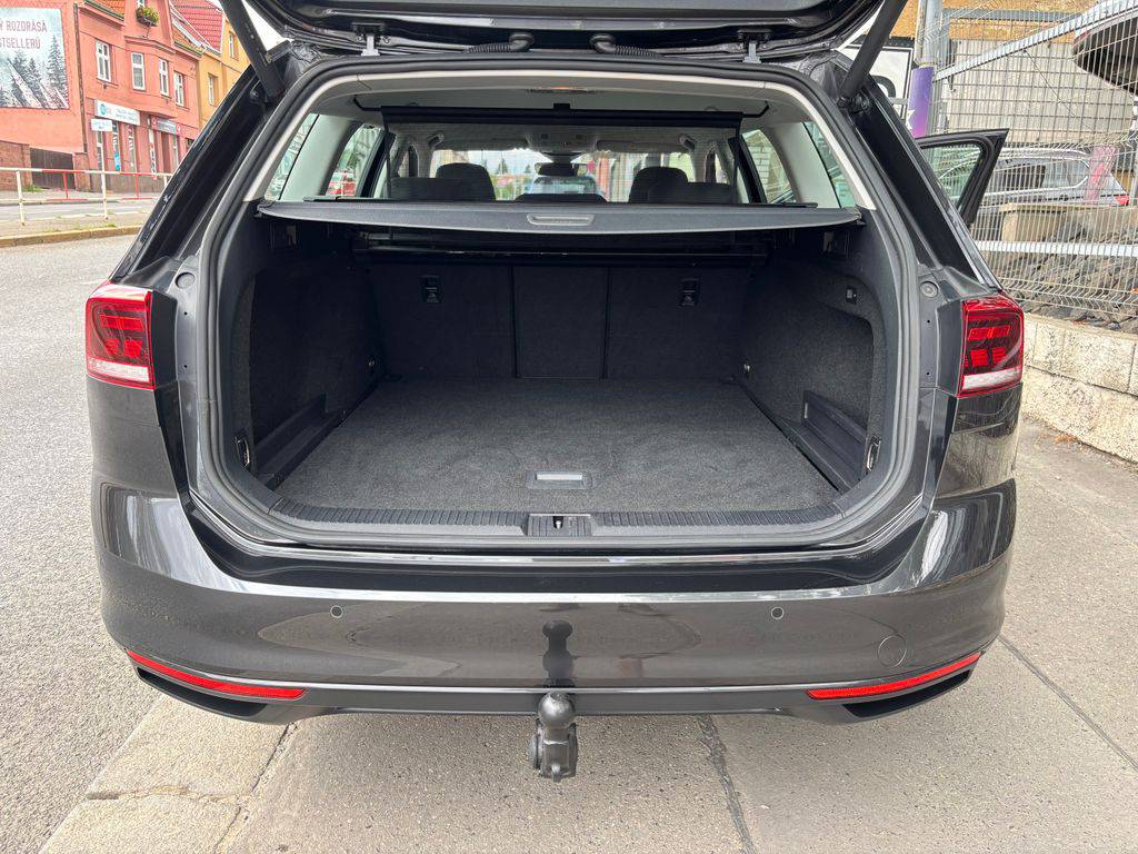 Volkswagen Passat 2.0TDi/2023/AT.1MAJ.TAŽNÉ.ZÁRU