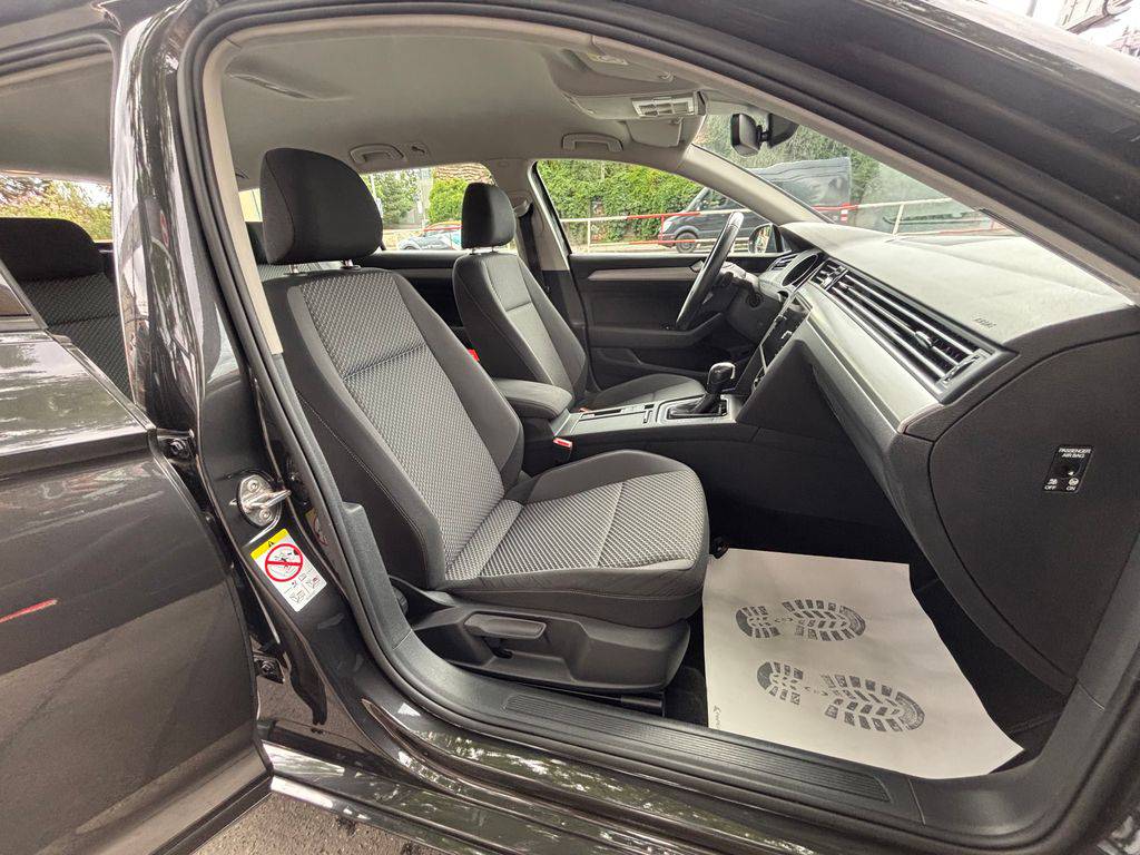 Volkswagen Passat 2.0TDi/2023/AT.1MAJ.TAŽNÉ.ZÁRU