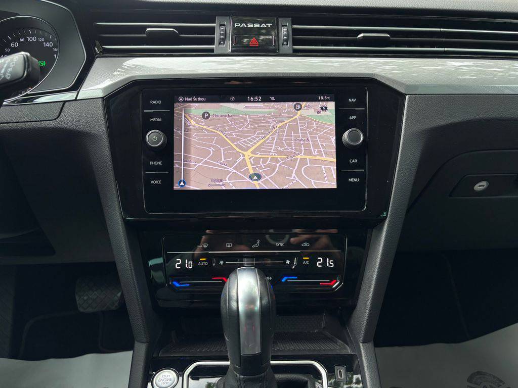 Volkswagen Passat 1.5TSI/2022/1MAJ.TAŽ.DPH.ACC-ZÁRUKA12