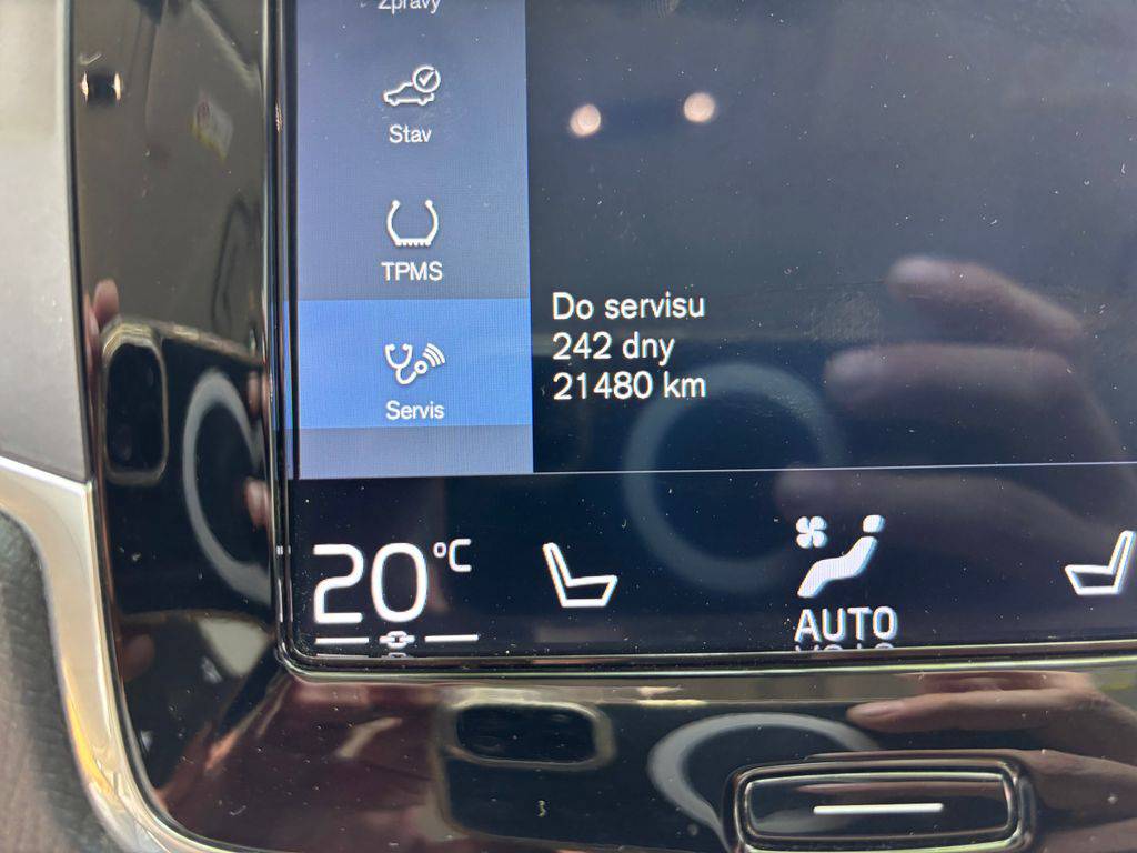 Volvo XC90 D5/2019/MOMENTUM.DPH.ZÁRUKA 12