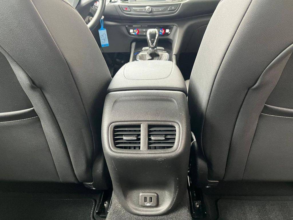 Opel Insignia 2.0CDTi/128KW/2022/SPORTS TOURER/1M-ZÁRUKA12MĚS