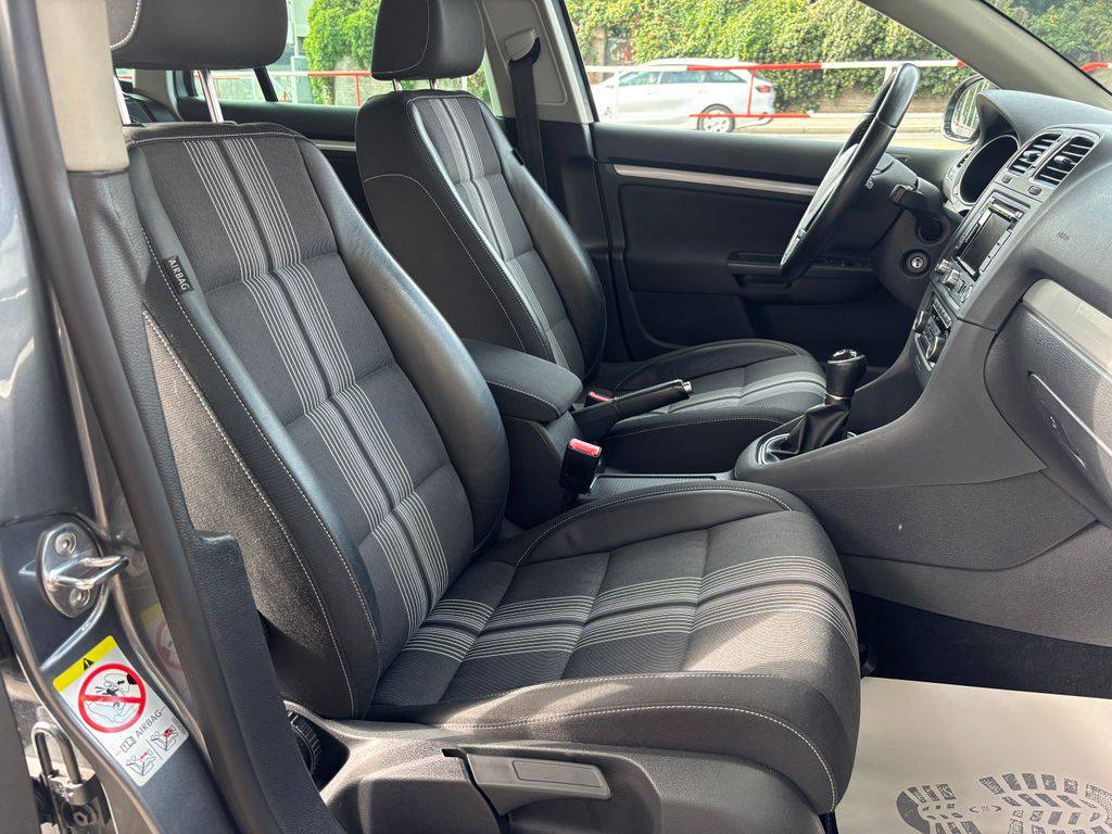 Volkswagen Golf 2.0TDi/2013/MATCH EDITION/2.M-tažné záruka12