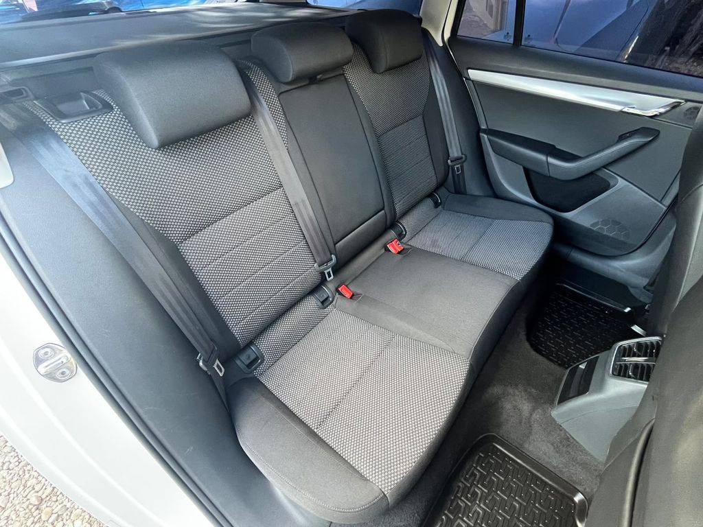 Škoda Octavia 1.6TDI-81KW/2016/CZ.AMBITION PLUS