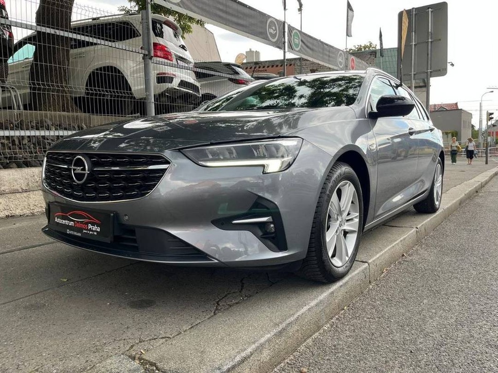 Opel Insignia 2.0CDTi/128KW/2022/SPORTS TOURER/1M-ZÁRUKA12MĚS